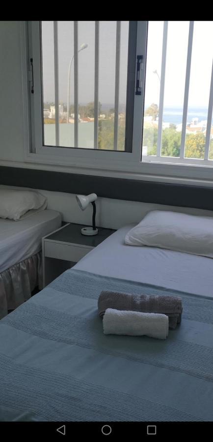 Green Bay Penthouse 2 Протарас Экстерьер фото